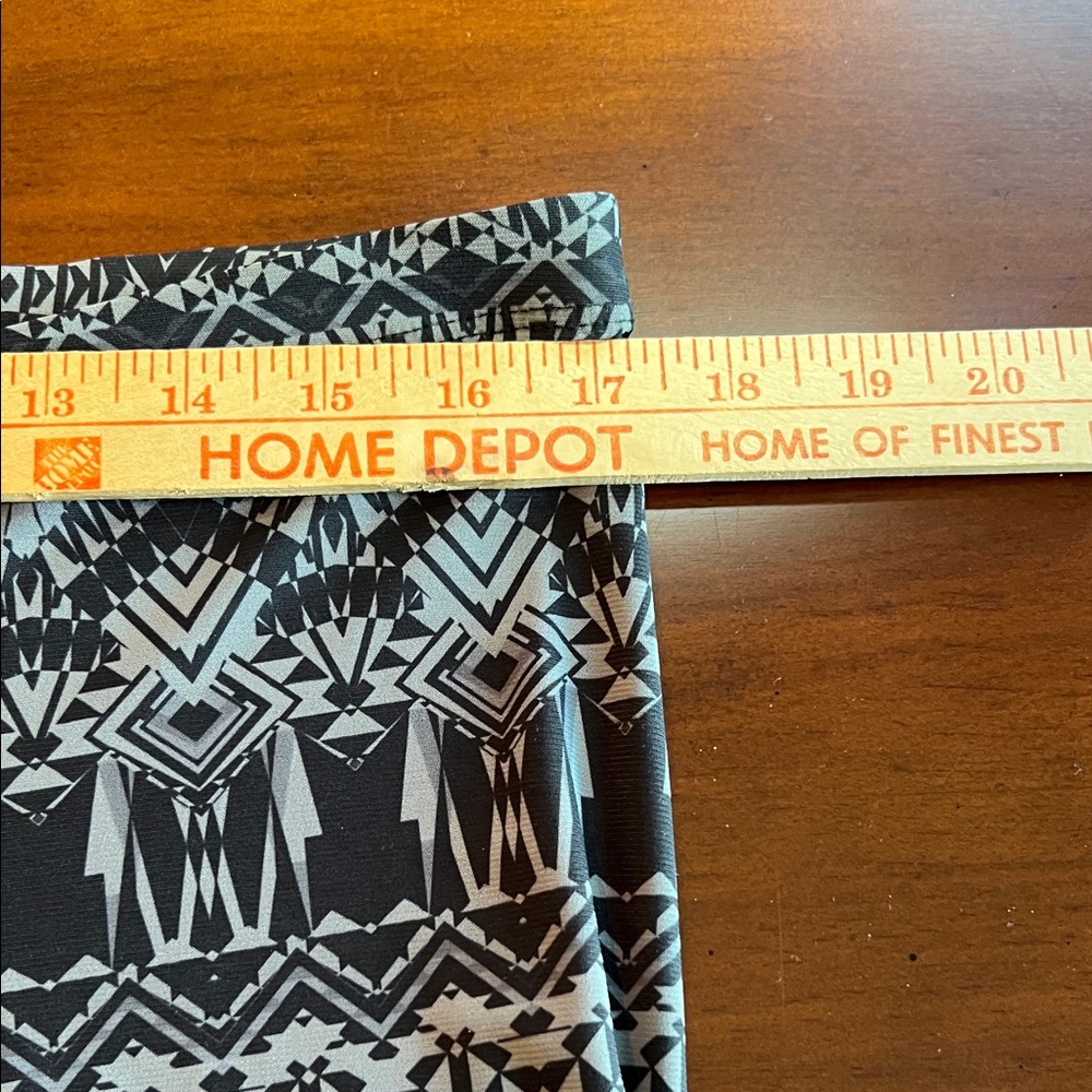 Black and Grey Patterned Boot Cut Palazzo Pants - Picture 5 of 7